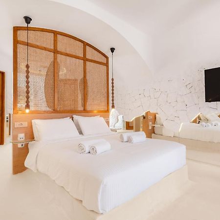 Faos Exclusive Suites Ornos  Exteriér fotografie